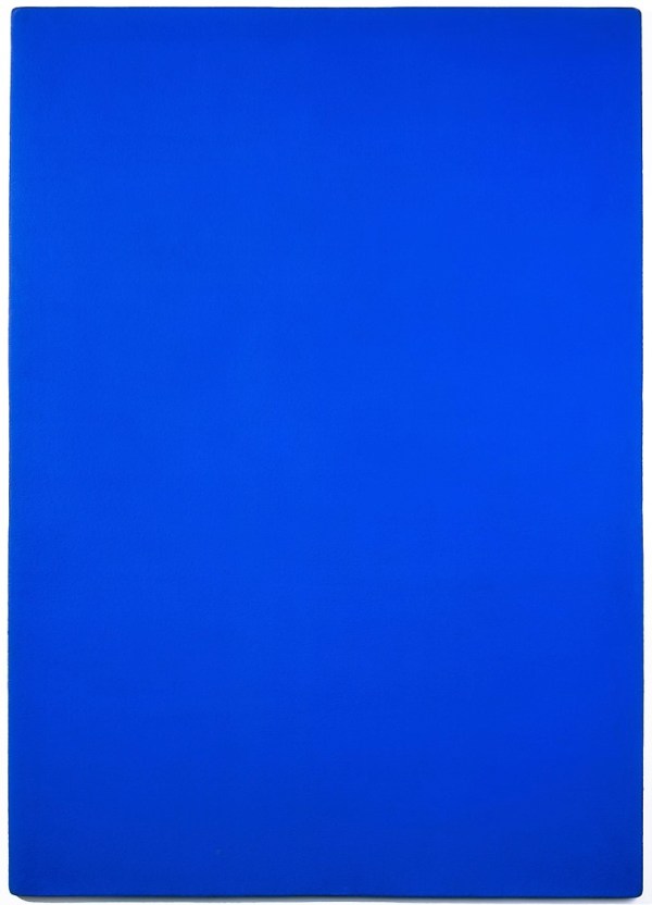 Klein, Yves, Monochrome bleu: IKB 73, Pigment &amp; Kunstharz &amp; Nessel : Sperrholz, 1961 (Köln, Museum Ludwig, ML 01071.  (Foto: © Rheinisches Bildarchiv Köln, Irouschek, Sonja, rba_d002502)
